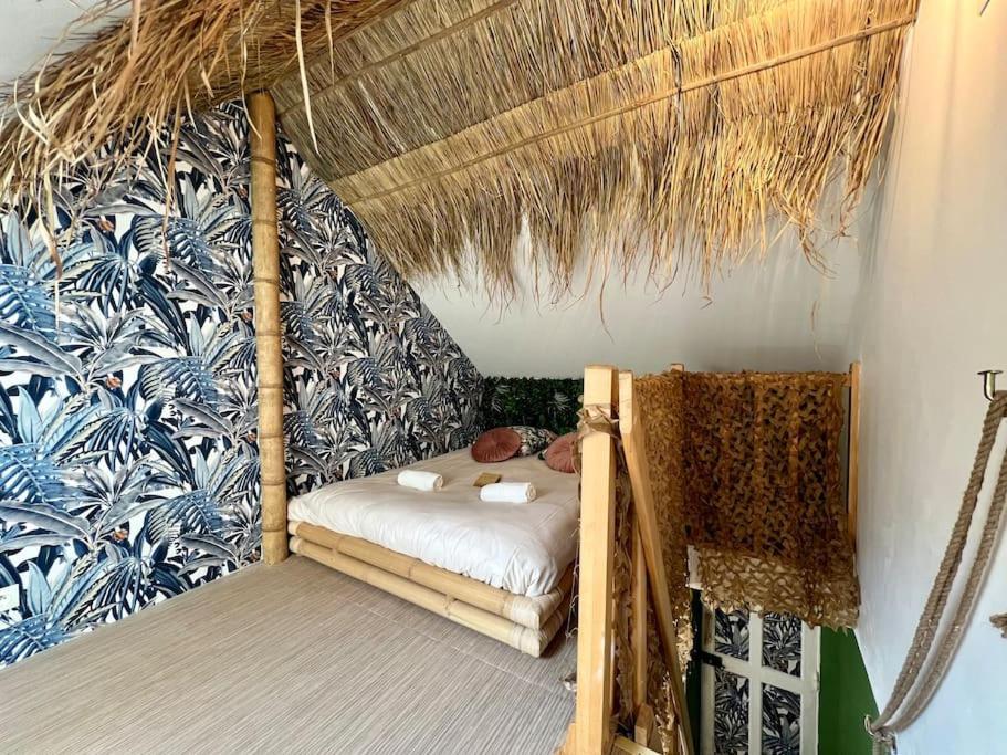 Nuit Dans La Jungle - Love Room Souppes-sur-Loing Exteriér fotografie