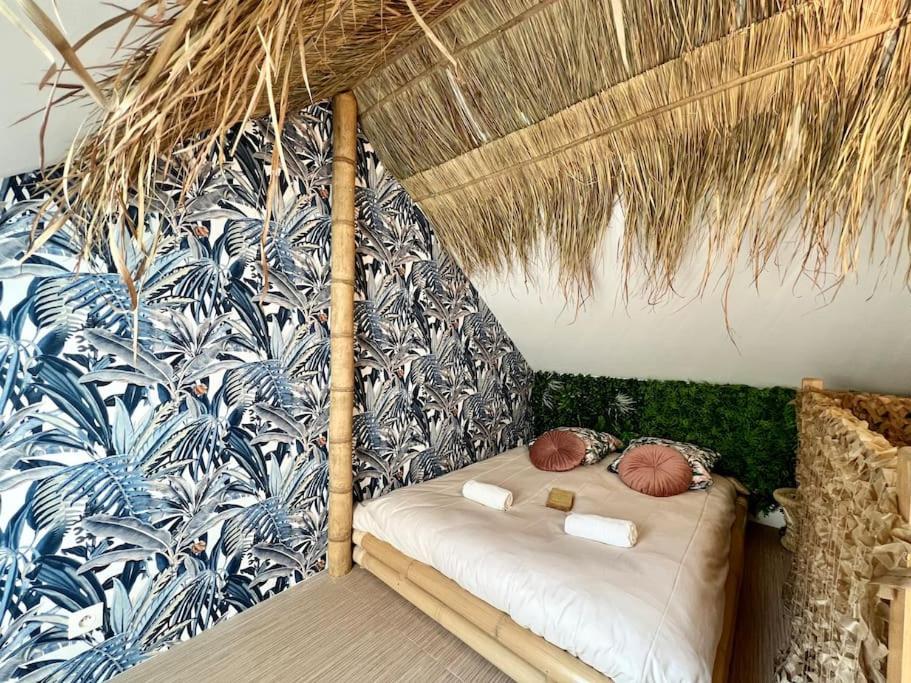 Nuit Dans La Jungle - Love Room Souppes-sur-Loing Exteriér fotografie