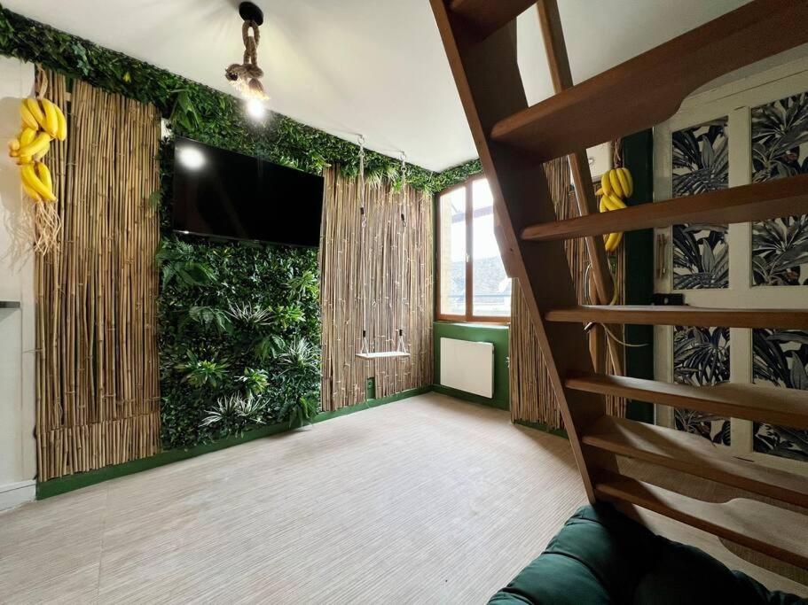 Nuit Dans La Jungle - Love Room Souppes-sur-Loing Exteriér fotografie
